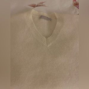 Cashmere sweater white medium size